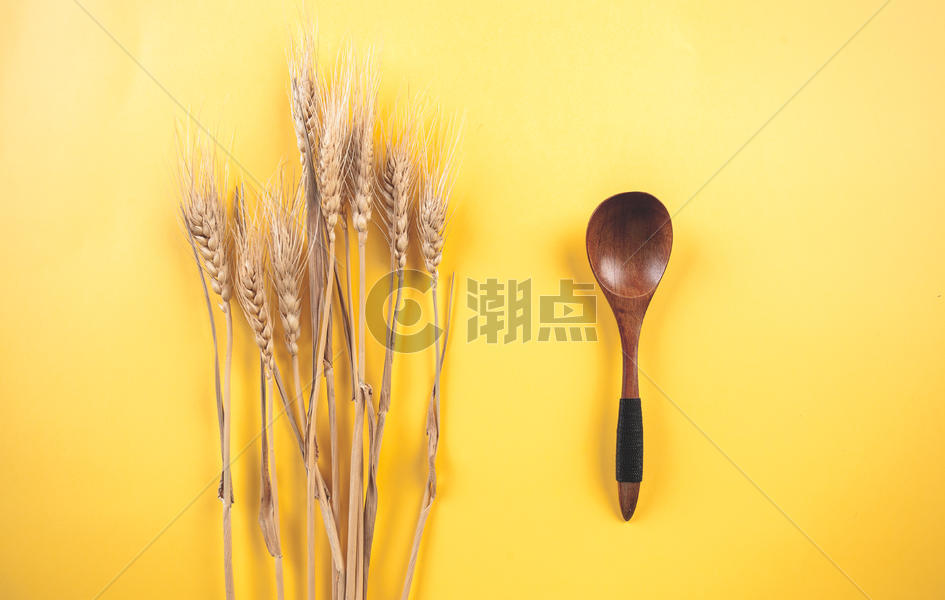 秋季小麦丰收图片素材免费下载
