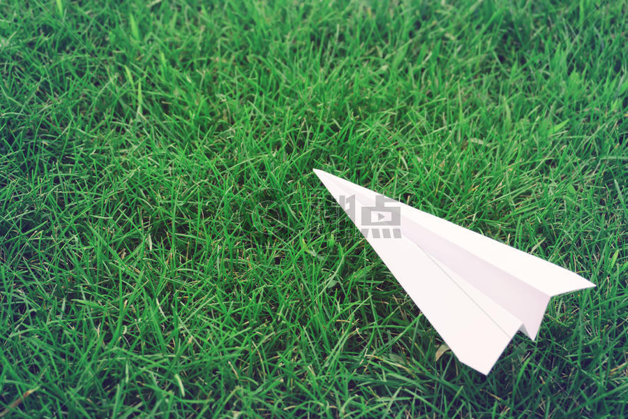 纸飞机的创意图片图片素材免费下载