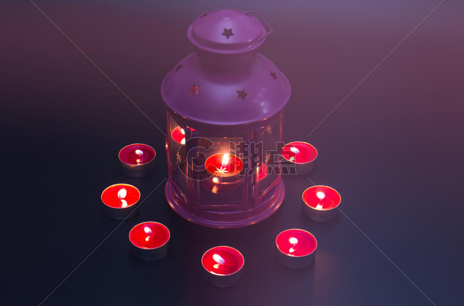祈祷祷告燃烧的蜡烛图片素材免费下载