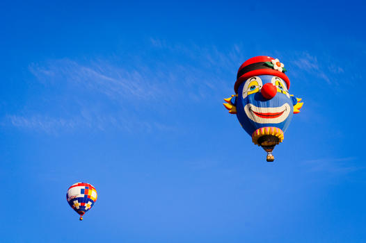 加拿大小镇的热气球节图片素材免费下载