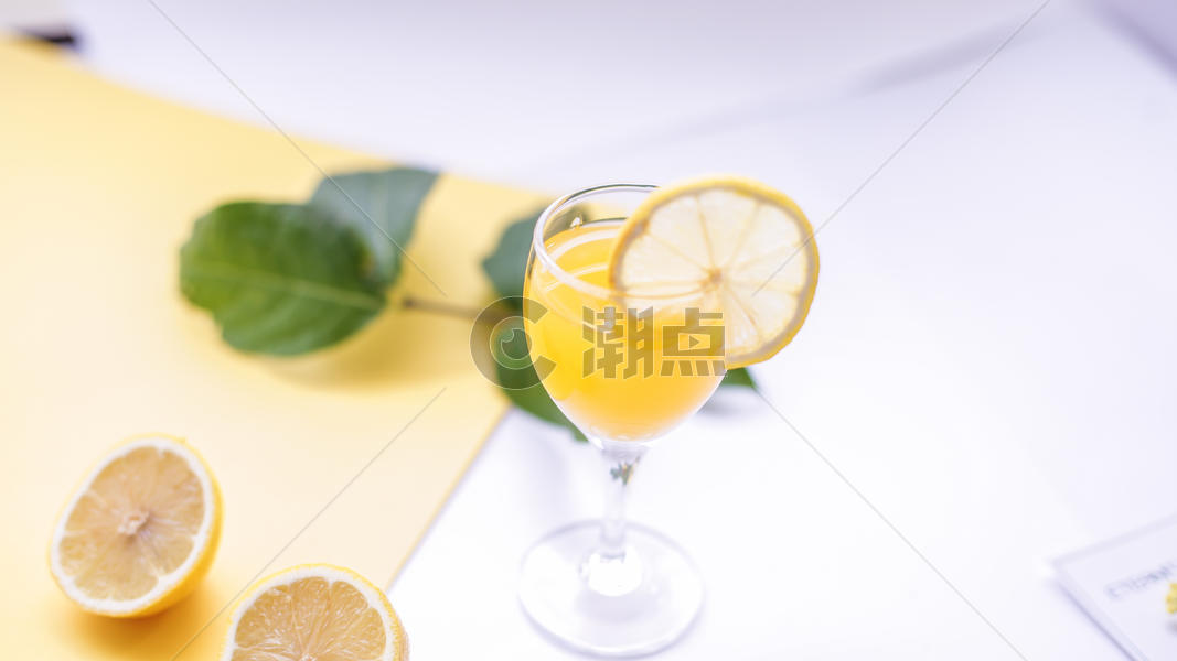 美味营养的柠檬橙汁图片素材免费下载