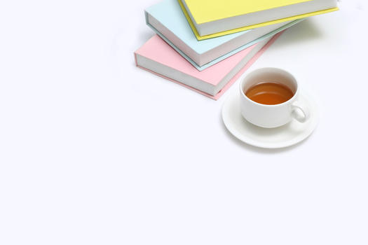 创意书籍茶杯摆拍图片素材免费下载