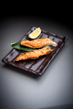 日本料理炭烤大虾图片素材免费下载