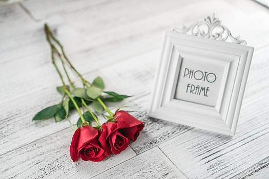 浪漫玫瑰相框图片素材免费下载
