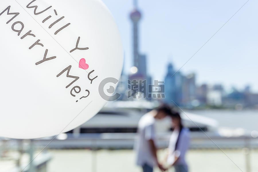 情人节情侣求婚气球素材图片素材免费下载