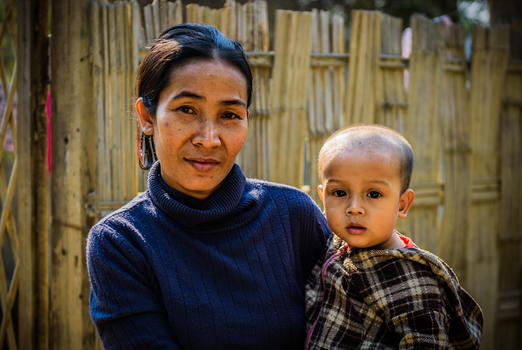 缅甸母子图片素材免费下载