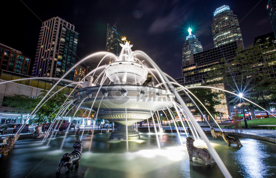 多伦多夜景喷泉图片素材免费下载