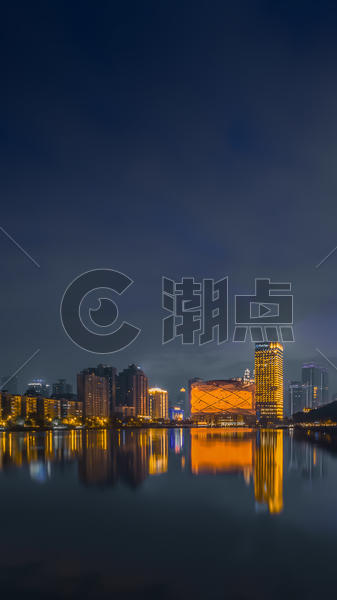 武汉水果湖汉街汉秀剧场夜景图片图片素材免费下载