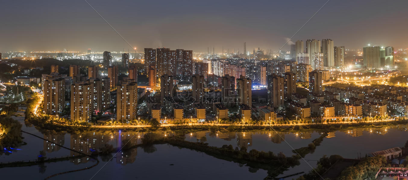 城市建筑夜景美图图片素材免费下载