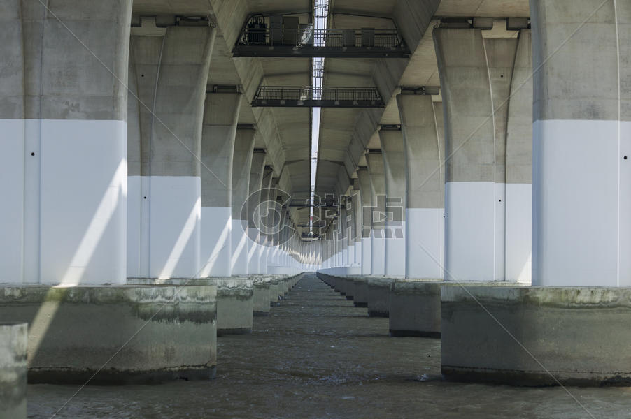 长江大桥桥洞图片素材免费下载