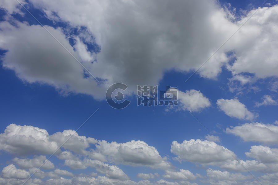 美丽的蓝天白云图片素材免费下载