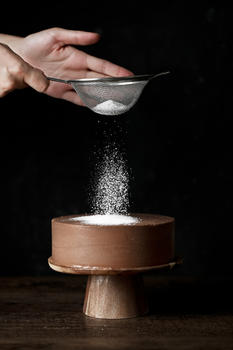 手工巧克力蛋糕图片素材免费下载