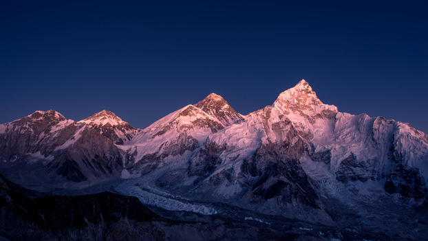 珠峰雪山图片素材免费下载
