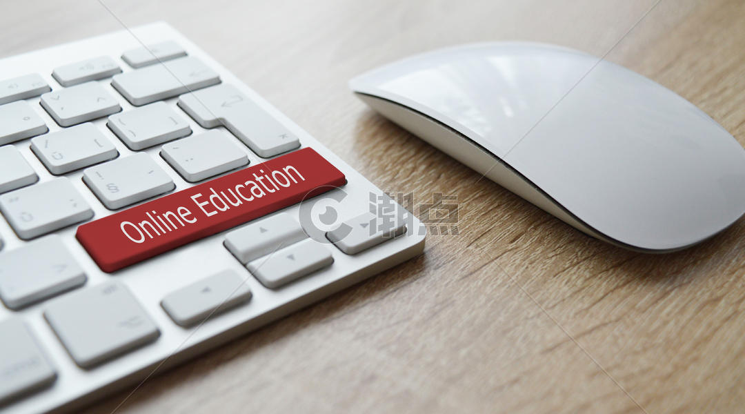 在线教育键盘上的红色按键图片素材免费下载