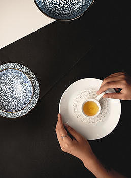 文艺风格餐具与茶品图片素材免费下载