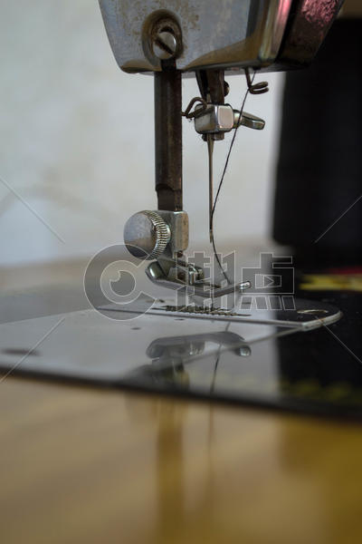 缝纫机的局部图片素材免费下载