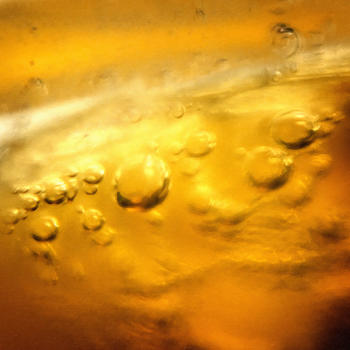 啤酒的水泡图片素材免费下载