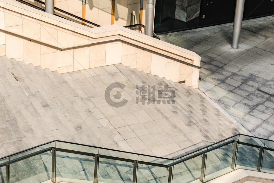 上海商场设施大气楼梯图片素材免费下载