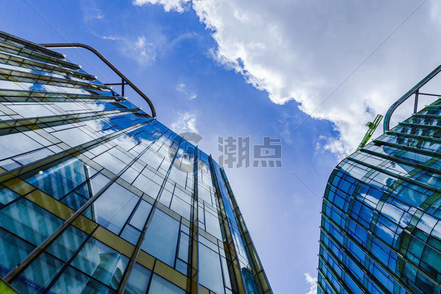 上海北外滩写字楼建筑图片素材免费下载