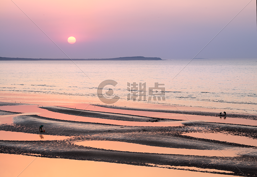 夕阳下的海边美景图片素材免费下载