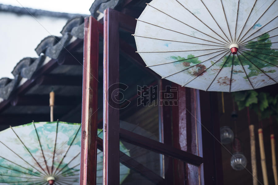 中国元素油纸伞图片素材免费下载