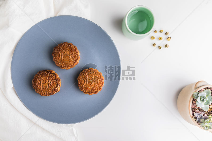 中秋节月饼与花茶图片素材免费下载