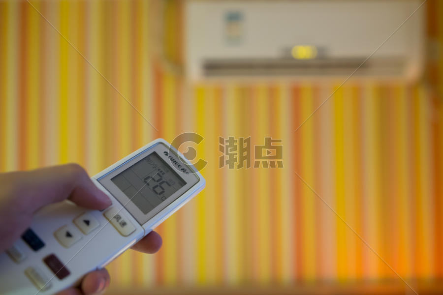 26℃遥控启动空调图片素材免费下载