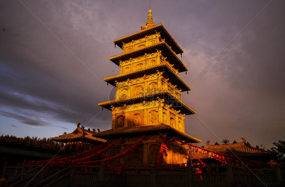 中式古建筑宝塔图片素材免费下载