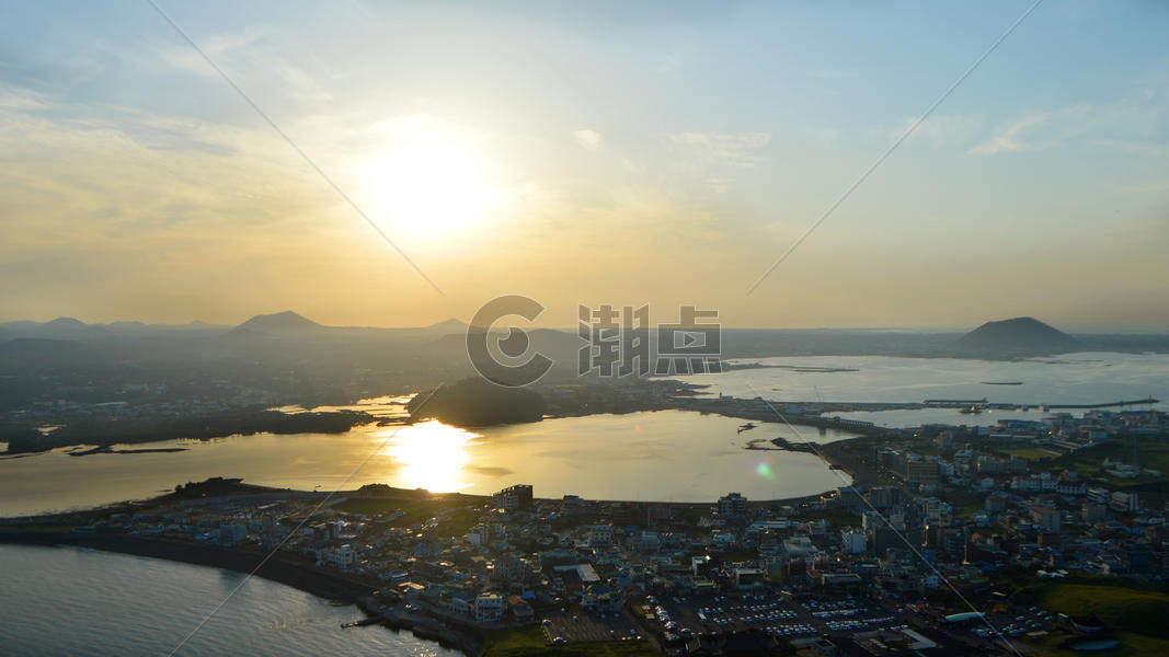 韩国济州岛城山日出峰观景台俯视唯美风景图片素材免费下载