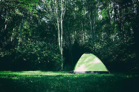 户外野营的帐篷图片素材免费下载