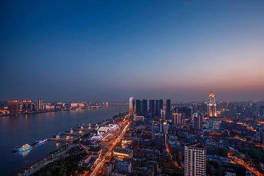 武汉长江江滩夜景图片素材免费下载