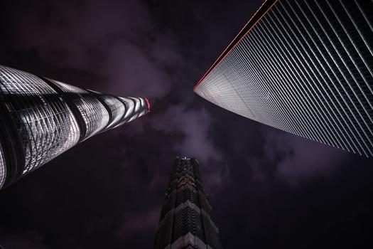 上海三巨头夜景图片素材免费下载