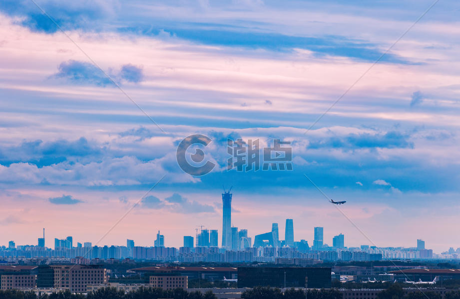 蓝天多云下的北京城市图片素材免费下载