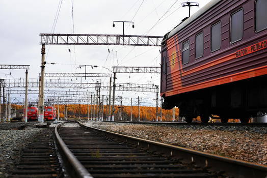 深秋的西伯利亚大铁路图片素材免费下载