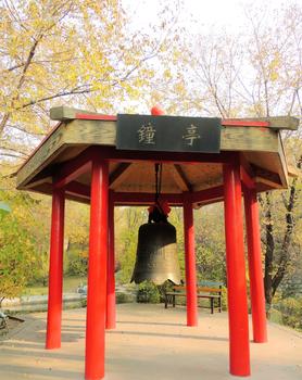 黑龙江植物园钟亭图片素材免费下载