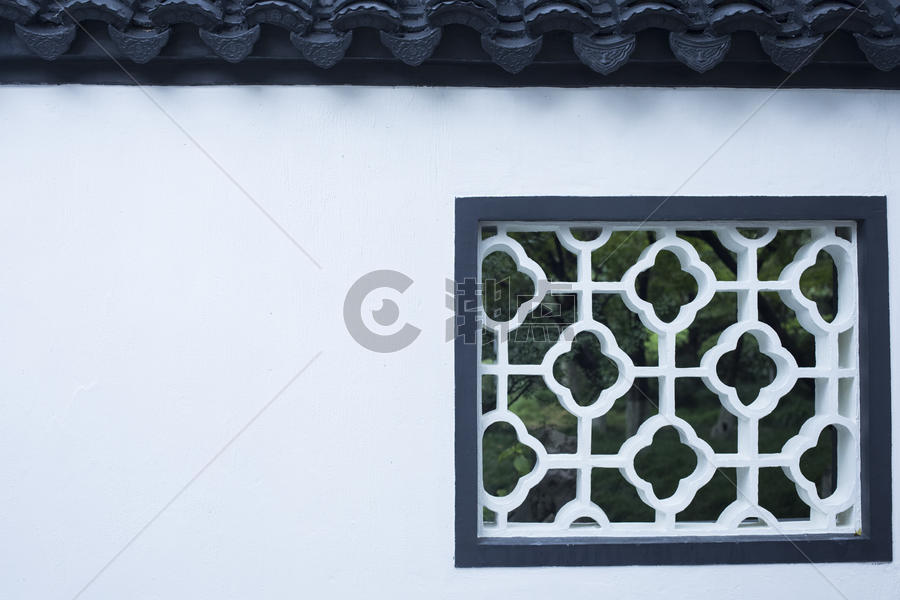 中国风的古建筑窗图片素材免费下载