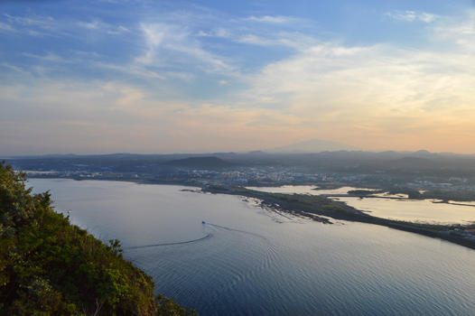 韩国城山日出峰观景俯视眺望全景图片素材免费下载