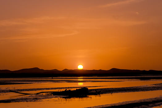 新疆塔克拉玛干沙漠落日图片素材免费下载