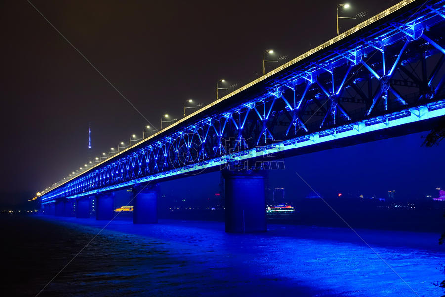 武汉长江大桥夜景图片素材免费下载