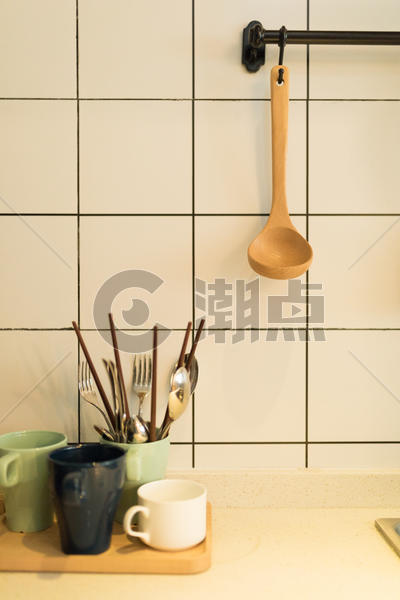 木勺锅铲厨房用品图片素材免费下载
