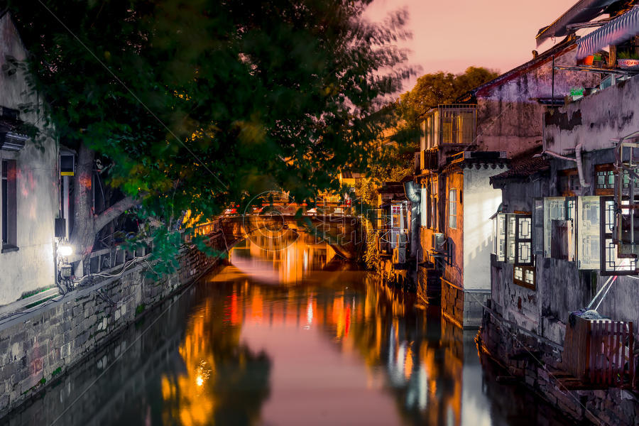 中国古建筑江南水乡夜景图片素材免费下载