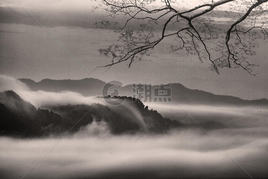 充满中国风意境的小东江雾气图片素材免费下载