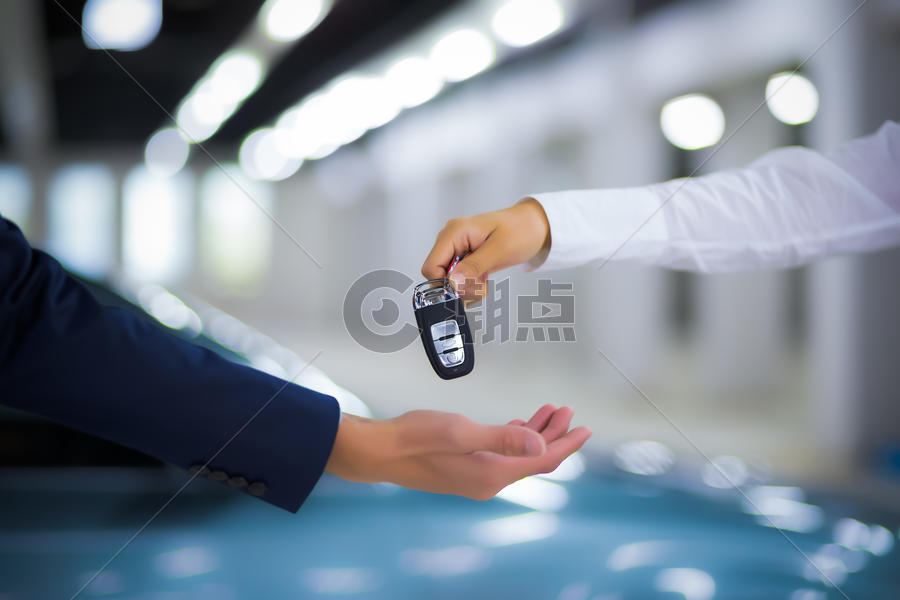 汽车销售钥匙交付图片素材免费下载