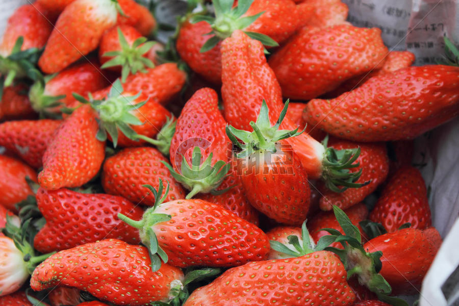 好吃的草莓图片素材免费下载