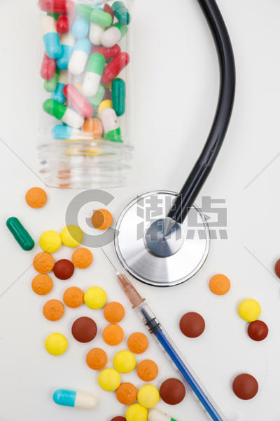 药品与听诊器俯视图图片素材免费下载