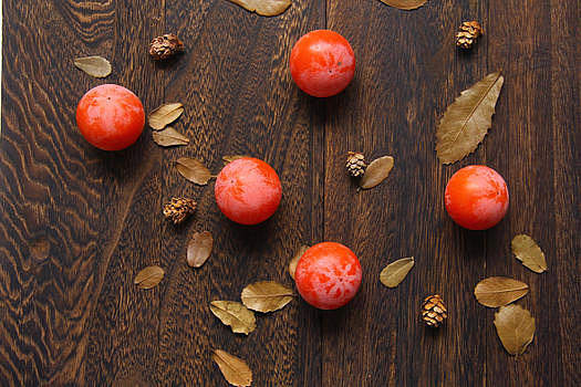 秋日温暖柿子图片素材免费下载