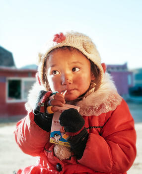 川藏女孩图片素材免费下载