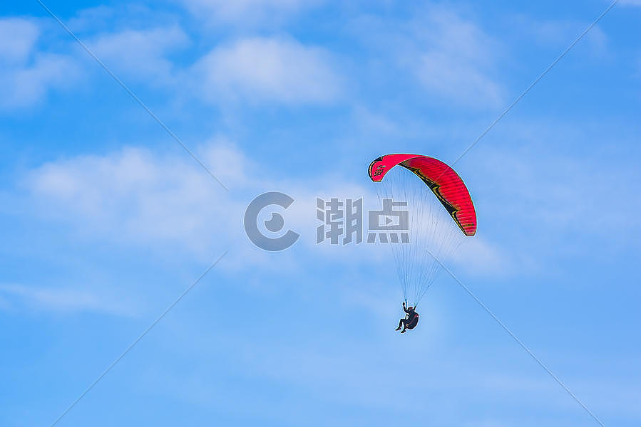 自由飞翔滑伞运动图片素材免费下载