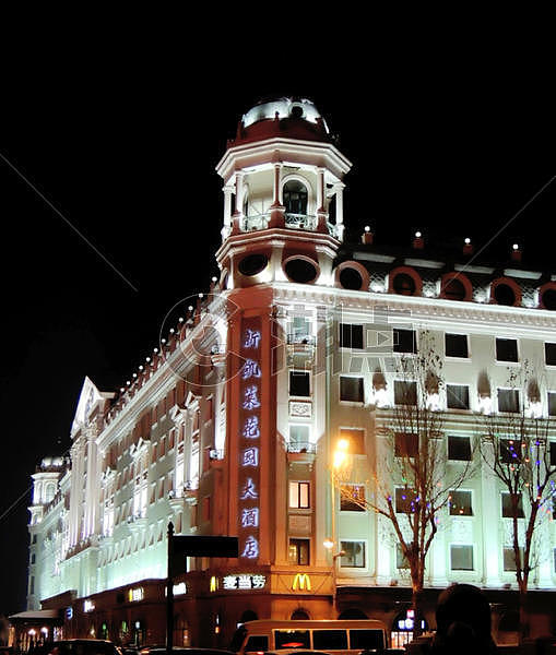 哈尔滨中央大街欧式建筑图片素材免费下载