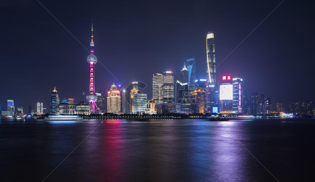 现代城市上海夜景图片素材免费下载